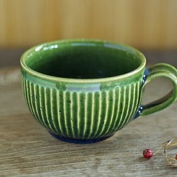 ティーカップ（緑釉/鎬） 1枚目の画像
