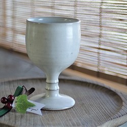 陶器のゴブレット(白/無地) 1枚目の画像