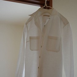 白いリネンのレギュラーシャツ　Lサイズ 1枚目の画像