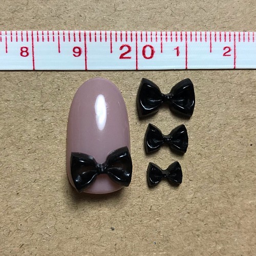 3dネイルパーツ 黒リボン ネイルチップ ネイルシール Jun Nail 通販 Creema クリーマ ハンドメイド 手作り クラフト作品の販売サイト