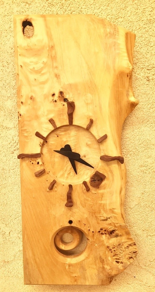 【木の時計】トチ　振り子付きNo.802／一点もの 1枚目の画像