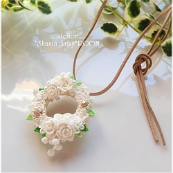 Flower Lease Pendant&Brooch(2way)*手编 Lace yarn flower*White 第1張的照片