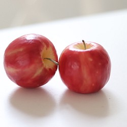 ミニりんごキャンドル 1枚目の画像