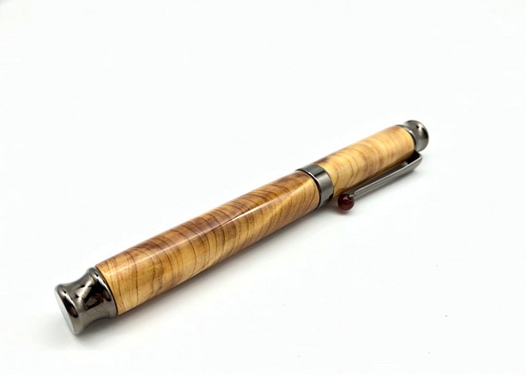 台灣檜木鳳尾瘤鋼筆（一尾鳳） 第1張的照片