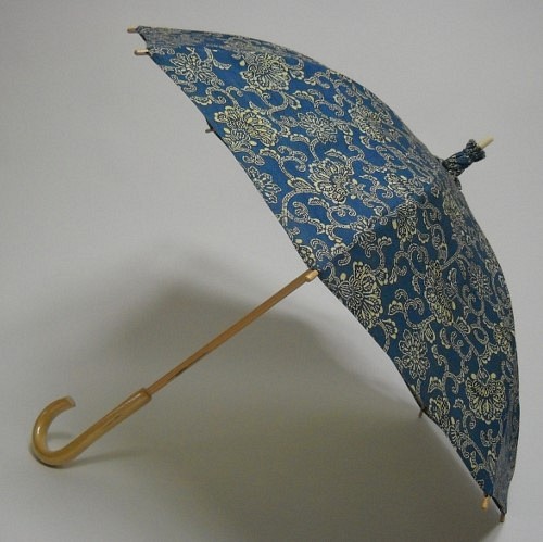 ＊お値引き商品＊　紬の日傘「花御堂」 1枚目の画像