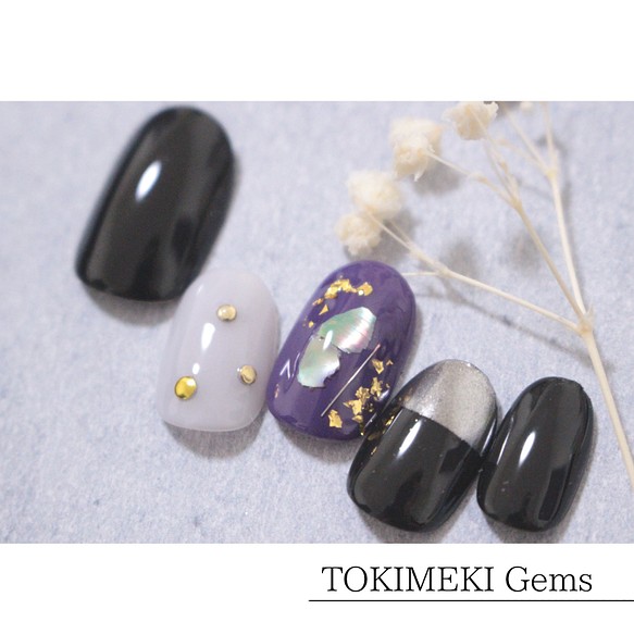 秋ネイル 紫 黒のニュアンスマックスnail ミラーネイル 金箔 ワイヤーネイル シェル ネイルチップ ネイルチップ ネイルシール Tokimeki Gems 通販 Creema クリーマ ハンドメイド 手作り クラフト作品の販売サイト