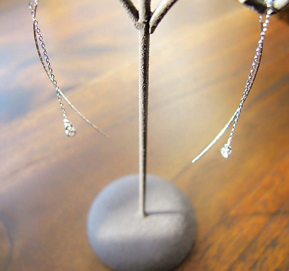 *smart simple* 特級方晶鋯石銀質長耳環 第1張的照片
