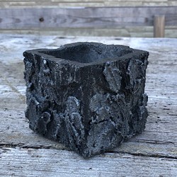 炭混コンクリート鉢 岩肌角型タイプ 1枚目の画像