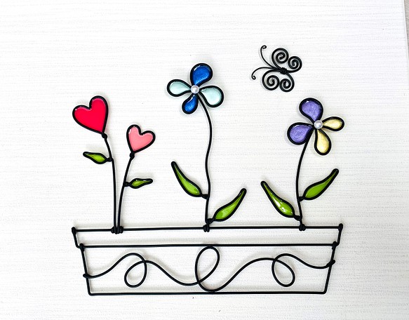 鉢植え　〜お花とハート〜　ワイヤークラフト　アート　花　壁　飾り　スワッグ　可愛い　おしゃれ　インテリア　雑貨 1枚目の画像