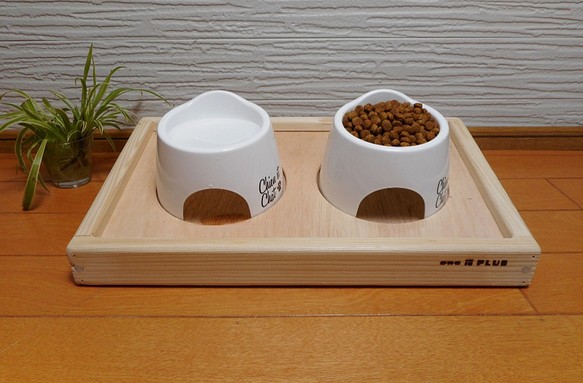 木製 ペット用テーブル 食器台 エサ台　シンプル　ダブルタイプ 1枚目の画像