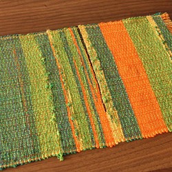 手織りウールちょこっとマット　オレンジ　敷物/飾り/インテリア 1枚目の画像