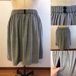 促銷價★手感柔軟❤️絲絨材質柔軟蓬鬆裙（尺碼免L〜LL） 第1張的照片