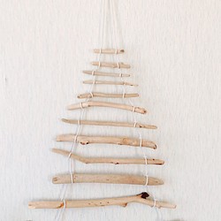 流木クリスマスツリー(電飾は含みません) 1枚目の画像