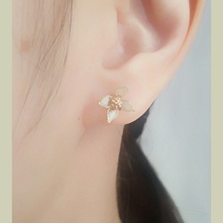 橙花earring~可訂製夾式耳環 第1張的照片