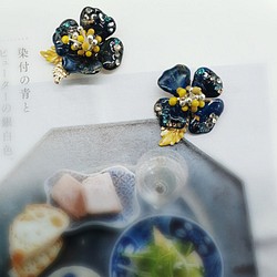 一朵永恆 藍色的花earring~可改製夾式耳環 第1張的照片
