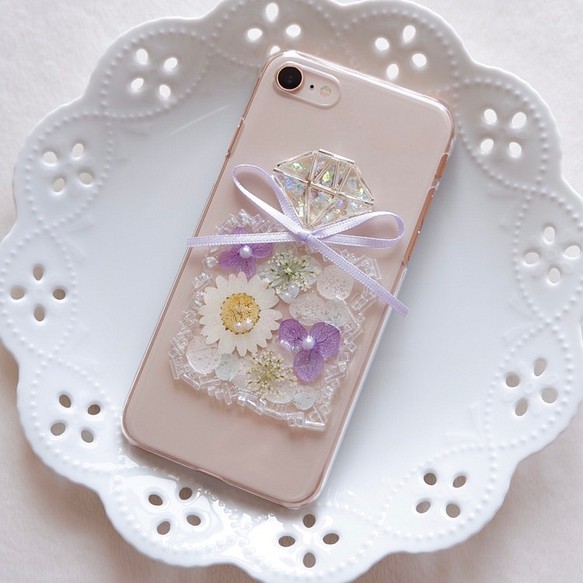 お花の詰まった香水瓶 ﾟラベンダー スマホケース Iphone専用ページ Iphoneケース カバー Sweetish Flower ﾟ 通販 Creema クリーマ ハンドメイド 手作り クラフト作品の販売サイト