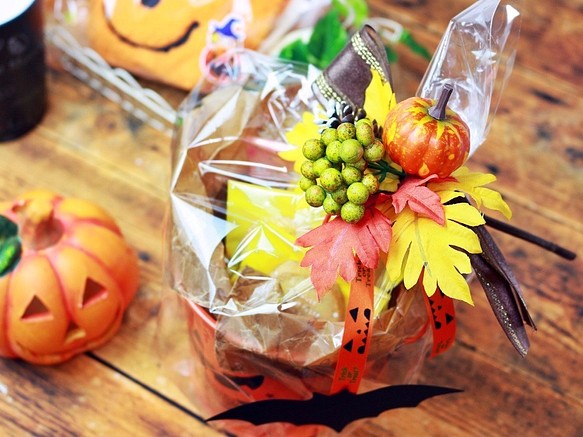 ハロウィン　かぼちゃの無添加ドーナツハロウィン缶ギフト 1枚目の画像