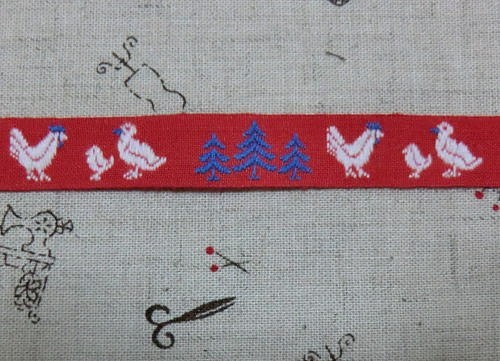 ニワトリ、ヒヨコの刺繍トリム 1枚目の画像