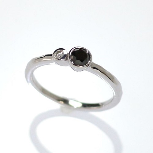 Pt900 ブラックダイヤモンドリング 0.28ct 指輪・リング Atelier Ozaki