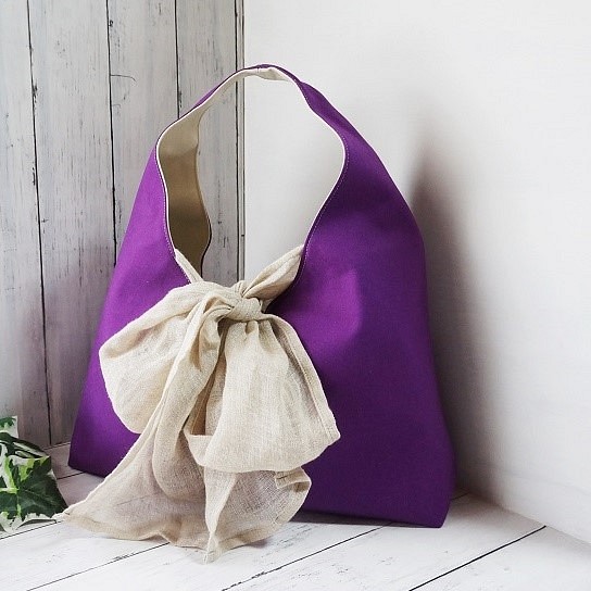 繡球顏色的大色帶帆布手提袋（紫色） 第1張的照片