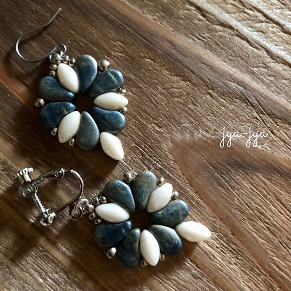 【再販＊数量限定】beads earrings - paisley wash denim 1枚目の画像