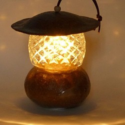 陶器のキャンドルライト風LED灯り・丸い灯篭 1枚目の画像