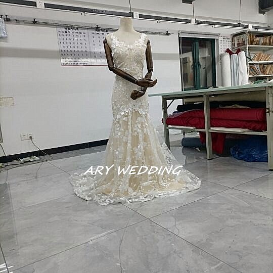 キャミソール 3D立体レース刺繍 ウェディングドレス マーメイドライン ...
