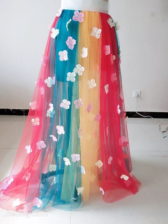 婚紗和彩色連衣裙的罩衫 帶花瓣的罩衫可以自由訂購 第1張的照片