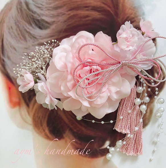 桜ピンク　振袖髪飾り　成人式　結婚式　和風ヘッドドレス　ダリア&サクラ&ドライフラワーかすみ草　和装　お花のヘッドパーツ 1枚目の画像