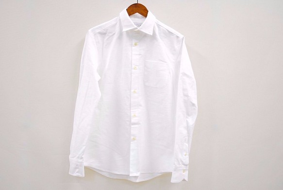 <Lサイズ>簡單的日式白襯衫使用於吃塌春亞紡面料棉綢襯衫 第1張的照片