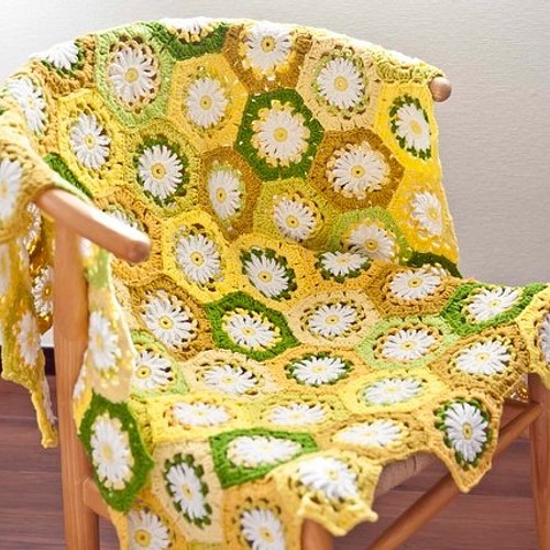 ハンドメイドかぎ針編み お花 モチーフ編み ひざ掛け❁ 黄/緑❁手作り 