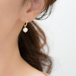 14kgf /簡單，持久的棉珍珠金耳環：小鐵圈 第1張的照片
