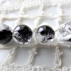 チェコビーズCzech Glass Beads白黒ヒビ10個 1枚目の画像