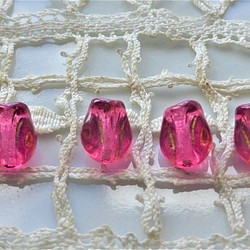 迷你鬱金香透明紅色粉紅色捷克玻璃珠4個 第1張的照片