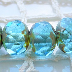チェコビーズCzech Glass Beads　FP海アンティーク４個 1枚目の画像