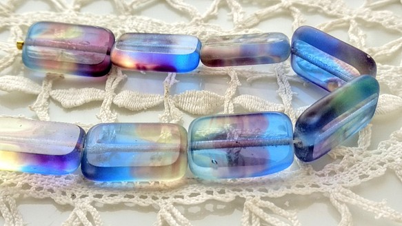 チェコビーズCzech Glass Beads　テーブルカット青系２個 1枚目の画像
