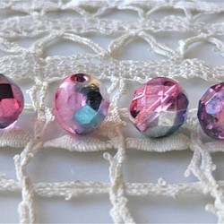 煌めきマジカルカラー　ピンクパープルブルー　Czech Glass Beads４個 1枚目の画像