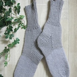 靴下　ウール100％手編みなのに安価 大人用Ｋ416 1枚目の画像