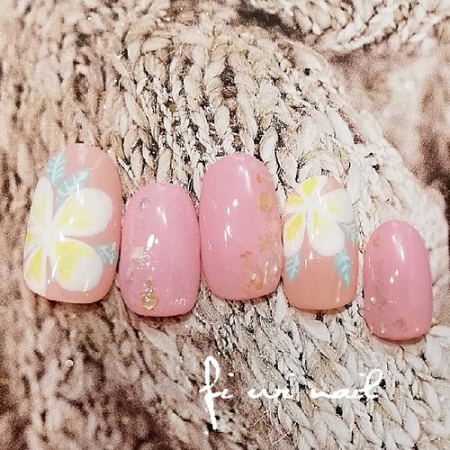 Plumeria ネイルチップ プルメリア ハワイ ピンク シェル ネイルチップ ネイルシール Fi Wi Nail 通販 Creema クリーマ ハンドメイド 手作り クラフト作品の販売サイト