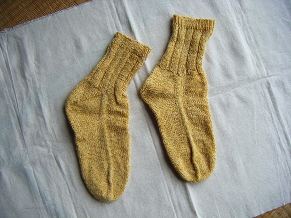 手編みの靴下 イエロー系 №12 1枚目の画像