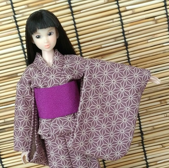 「麻の葉彩る浴衣…藤紫」27cmドール浴衣 1枚目の画像
