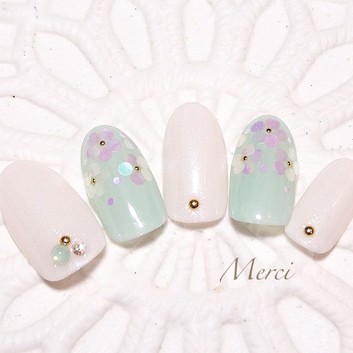 春ネイル フラワーネイルデザイン ネイルチップ ネイルシール Merci Nail 通販 Creema クリーマ ハンドメイド 手作り クラフト作品の販売サイト