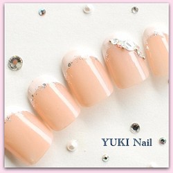 フレンチネイル 付け爪 ネイルチップ ネイル 上品 華やか シンプル 綺麗 ジェル ネイルチップ ネイルシール Yuki Nail 通販 Creema クリーマ ハンドメイド 手作り クラフト作品の販売サイト