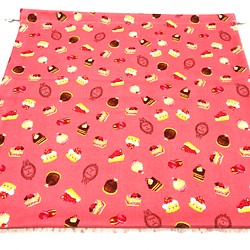 大きな巾着袋　縦45ｃｍ　横４５ｃｍ　　スイーツ柄サーモンピンク 1枚目の画像