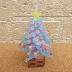 ブルー＆ピンクなクリスマスツリーのキャンドル 1枚目の画像