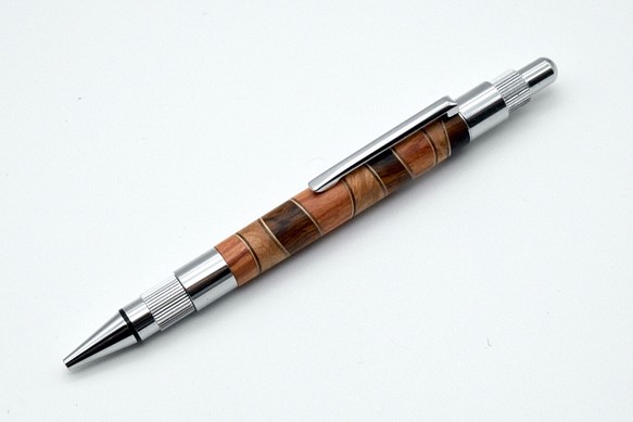 【寄木】手作り木製シャープペンシル 2.0mm芯 1枚目の画像