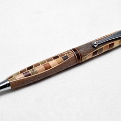 [轉賣] [實木複合地板]手工製作木製圓珠筆細線CROSS筆芯 第1張的照片