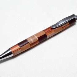 【寄木】手作り木製ボールペン クリッカブル パーカー替芯 1枚目の画像