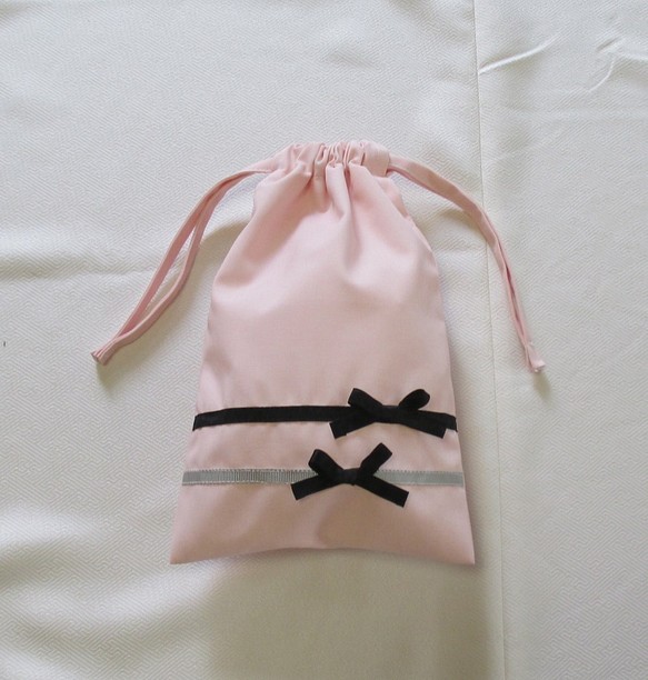 【送料無料】巾着袋Sサイズ　ピンク【防水生地】 1枚目の画像