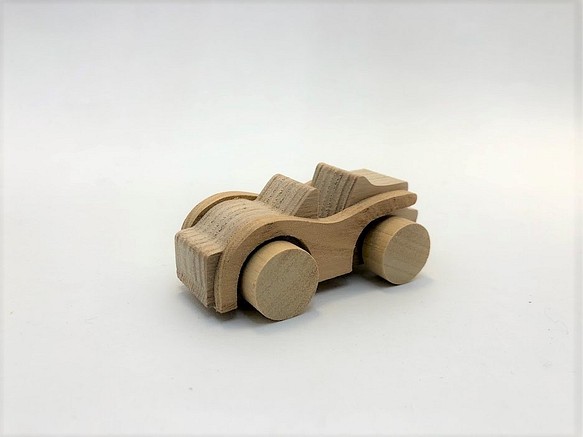 木のおもちゃ 車 クルマ くるま スポーツカー 赤ちゃん おもちゃ 日本製 自然 木育 安心 ベビー 国内即発送 安全